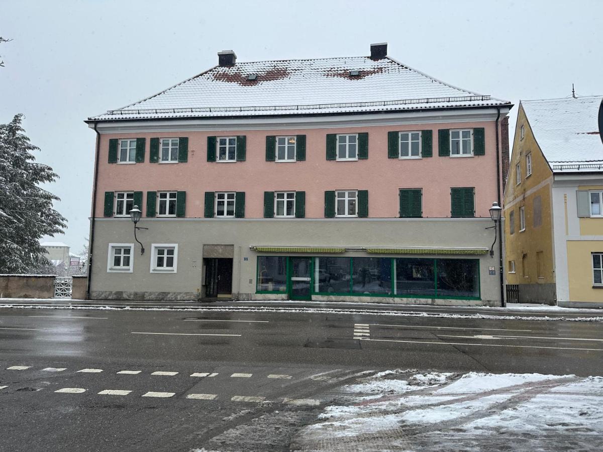 Muehlbach'S Apartment Kaufbeuren Bagian luar foto